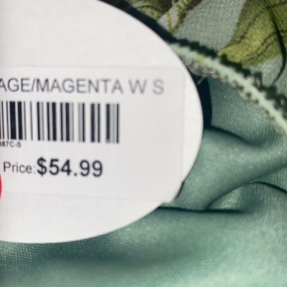 NWT! Coastal Casuals Floral Top! - Picture 12 of 12